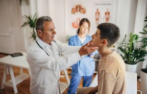 How Long Does Glandular Fever Last and When Should You Get Medical Help?